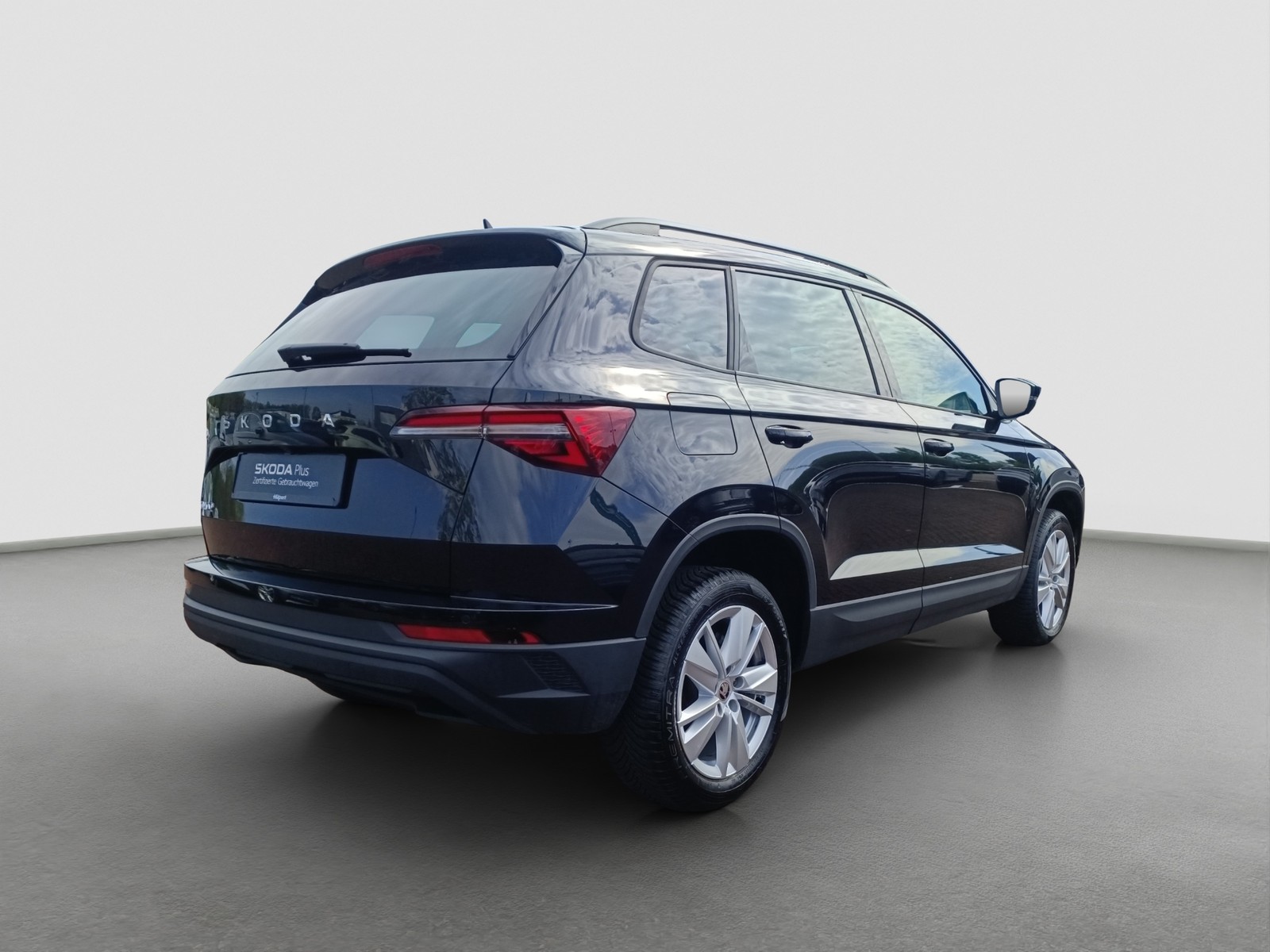 Skoda Karoq 1.5 SELECTION AHK CAM EKLAPPE NAVICOLUMBUS