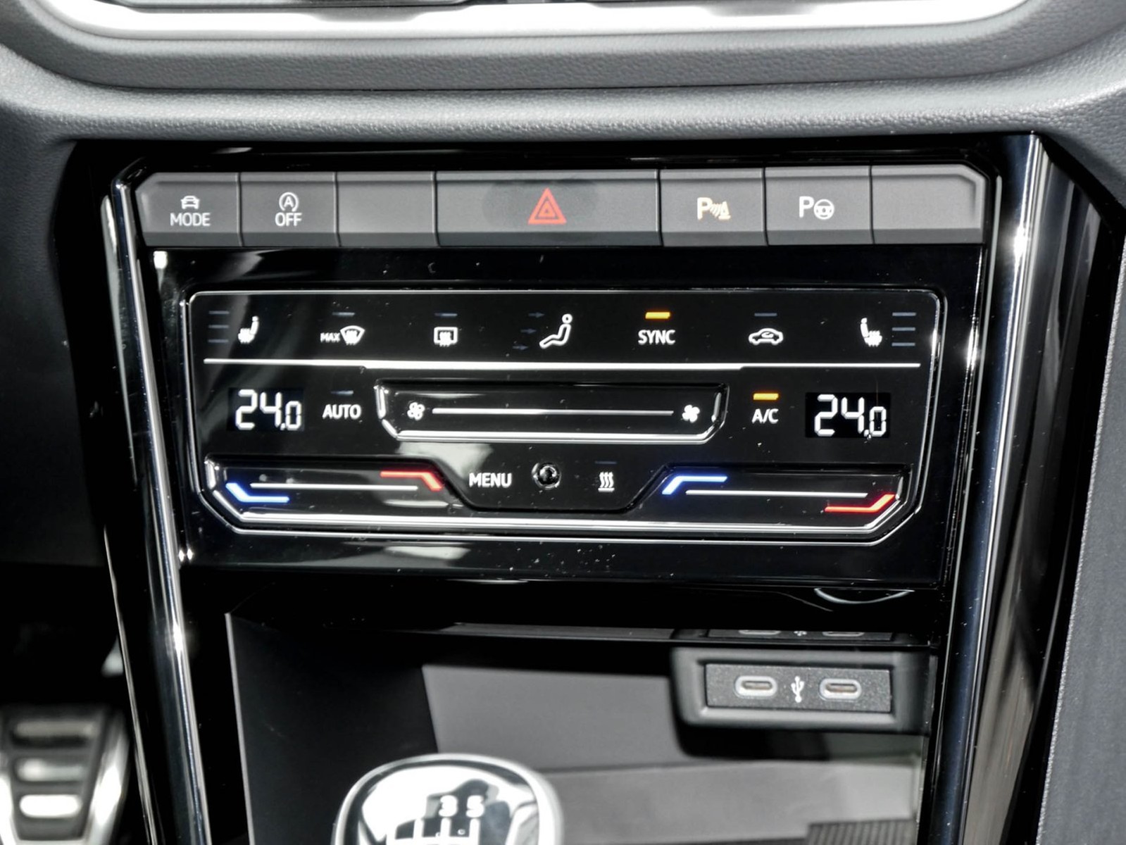 Volkswagen T-Roc 1.0 R-LINE STANDHZ. AHK ACC LM17 E-KLAPPE