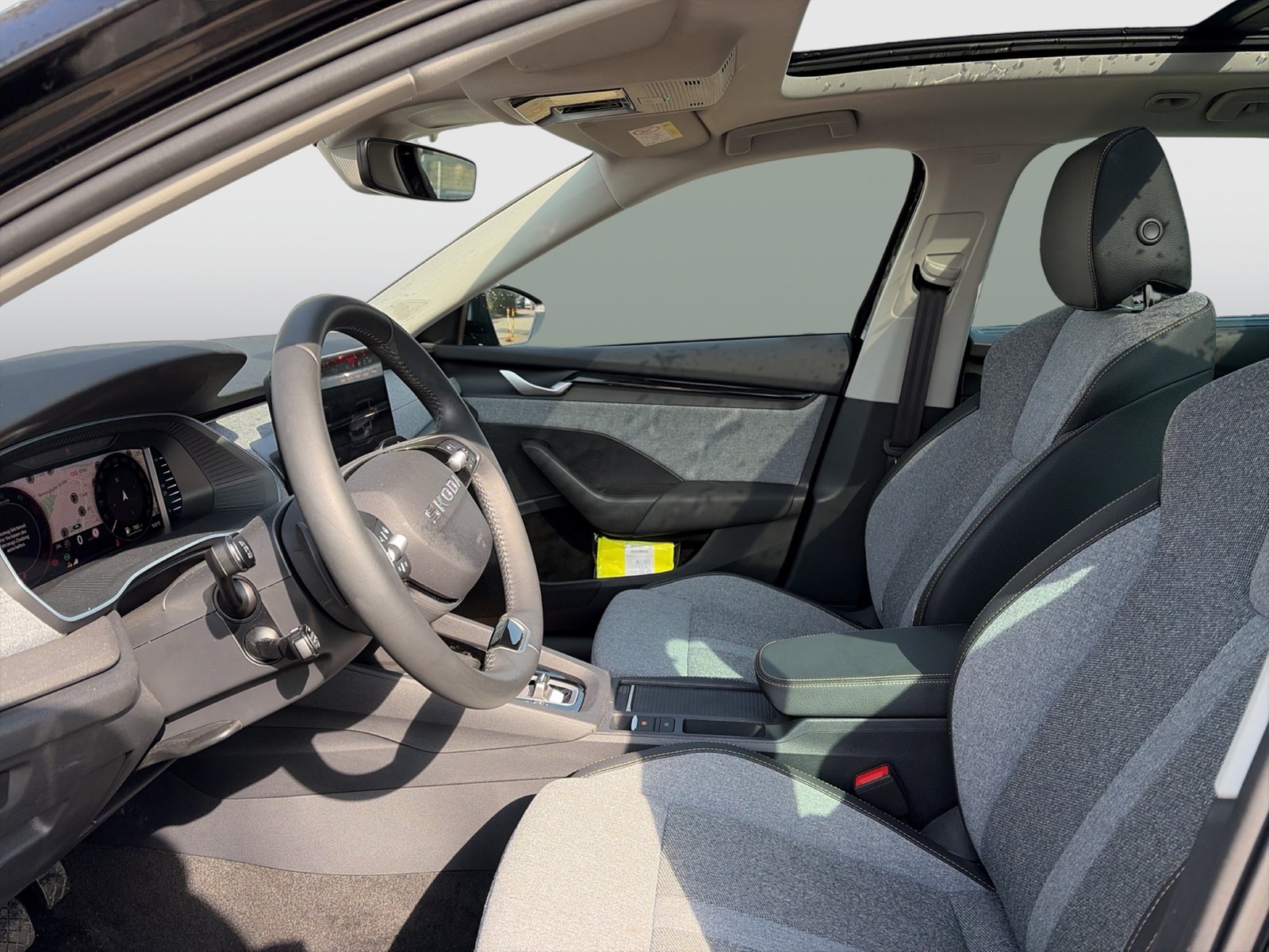 Skoda Octavia Combi 2.0 TOUR PANO CANTON AHK 360°CAM