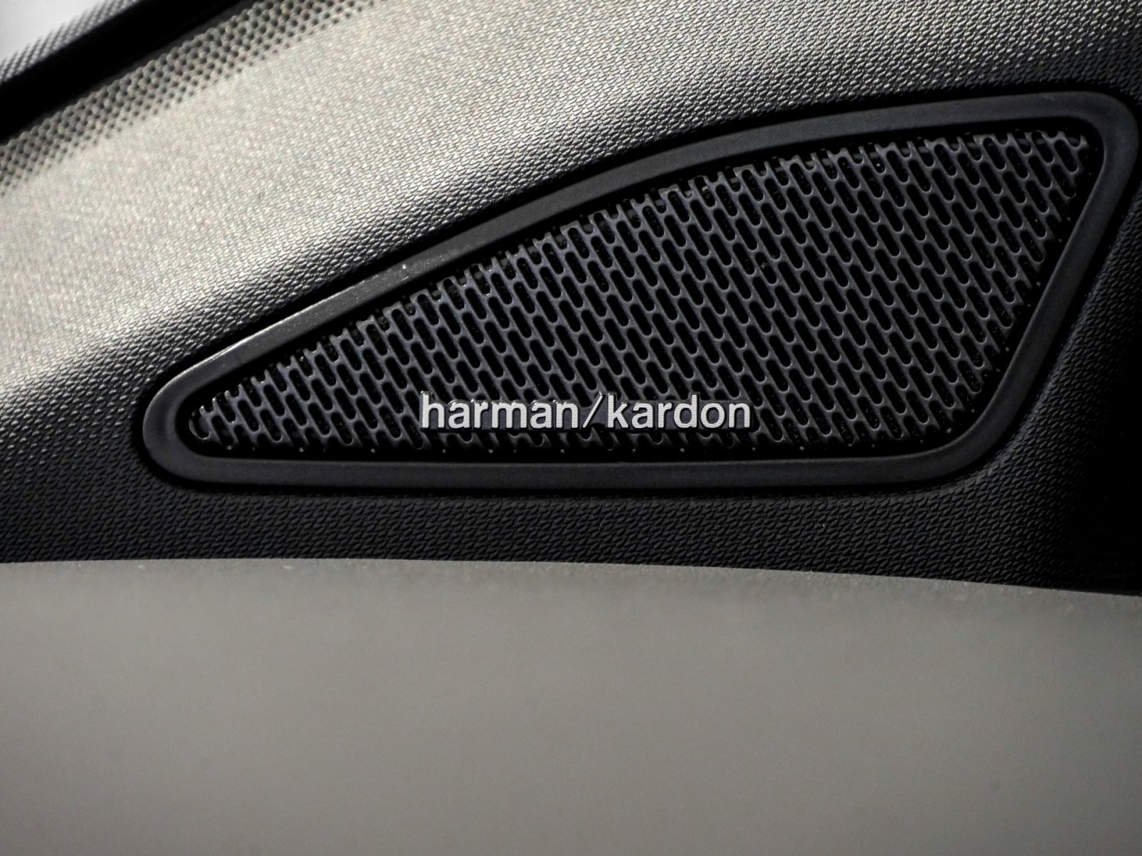 Volkswagen Amarok Pan Americana Standhzg LED-MATRIX AHK