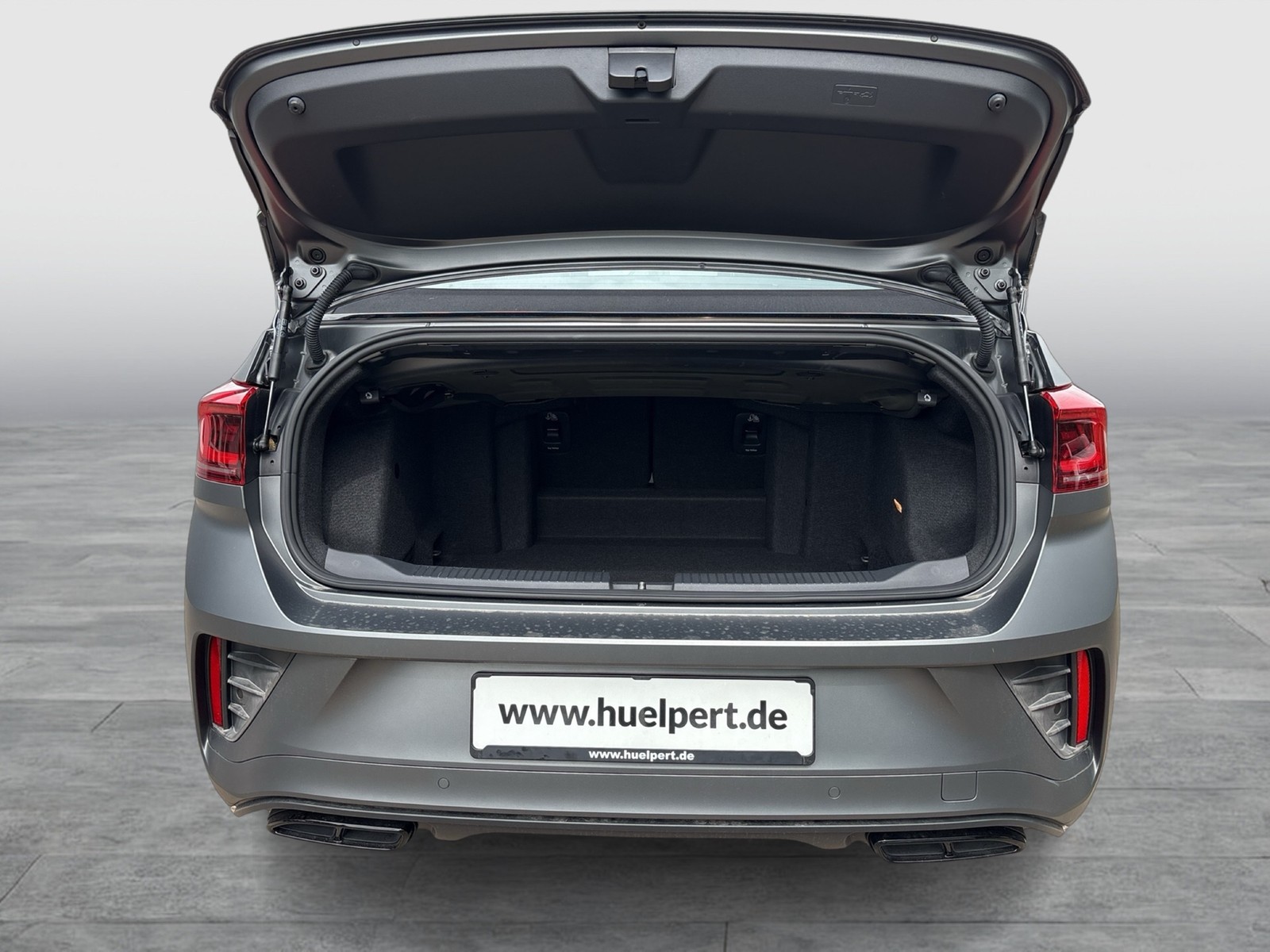 Volkswagen T-Roc Cabrio 1.5 R-LINE EDITION GREY LEDER
