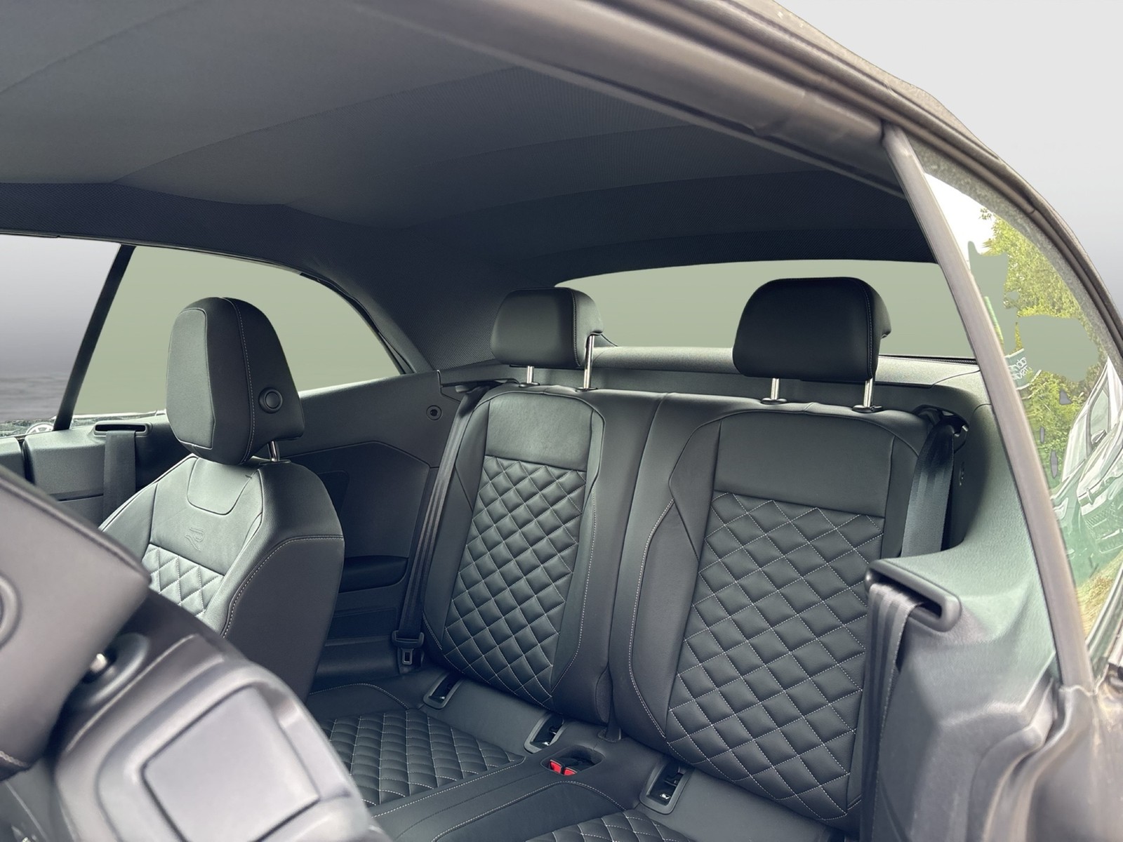Volkswagen T-Roc Cabrio 1.5 R-LINE EDITION GREY LEDER