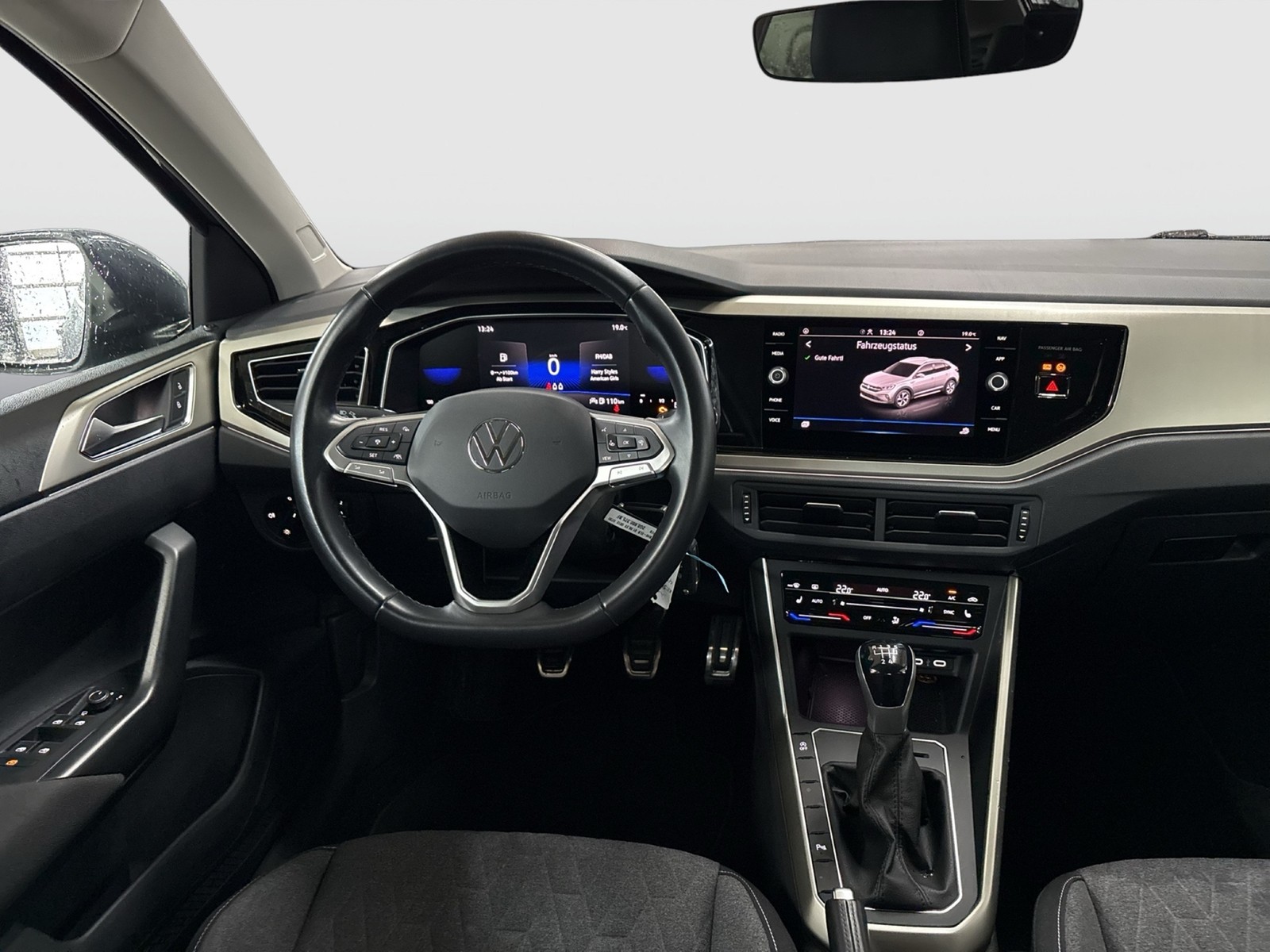 Volkswagen Taigo 1.0 MOVE ACC IQ.DRIVE ALU SITZHEIZUNG LED