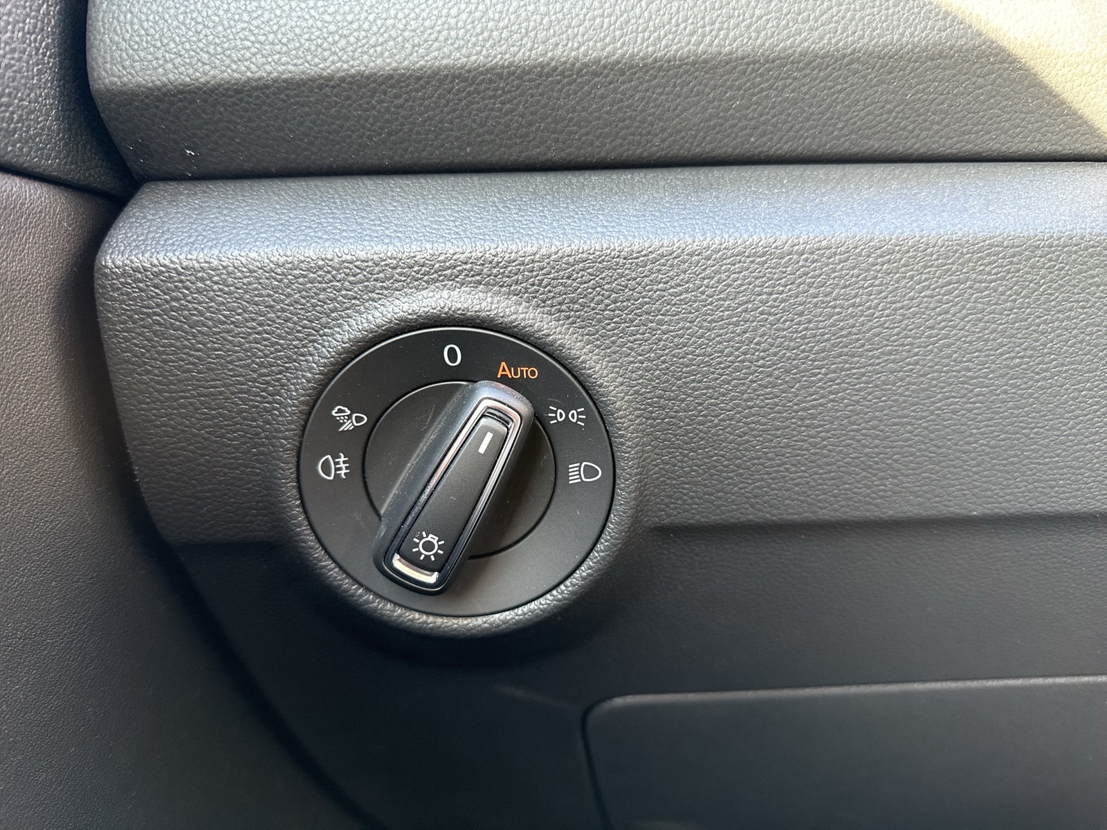 Volkswagen T-Roc Cabrio 1.0 STYLE ACC NAVI ALU17" SITZHEIZ