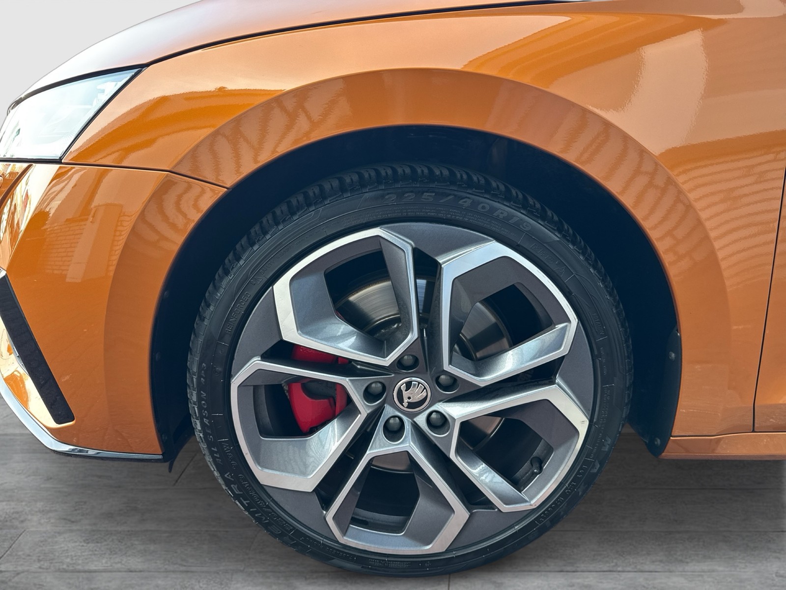 Skoda Octavia Combi 2.0 RS PANO CAM ACC LM19 MATRIX