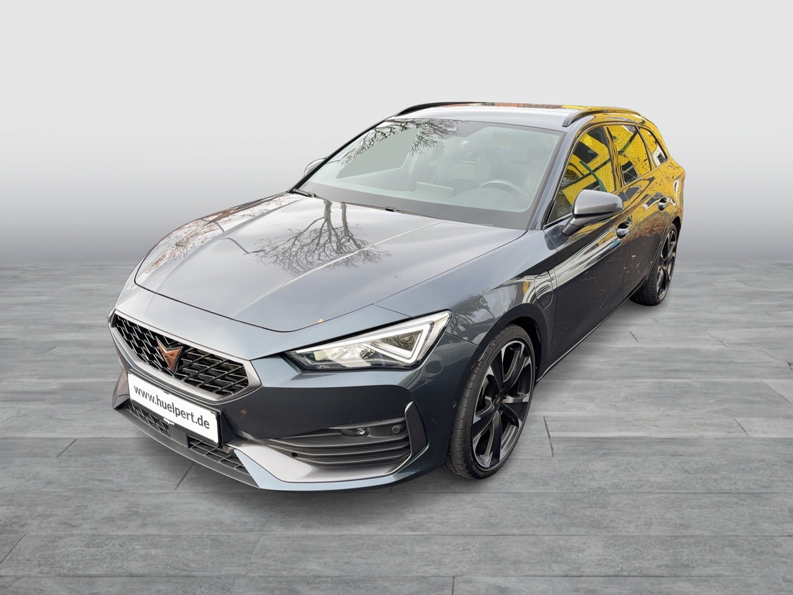 Cupra Leon ST 1.4 HYBRID VZ CAM ACC LM19 NAVI CARPLAY
