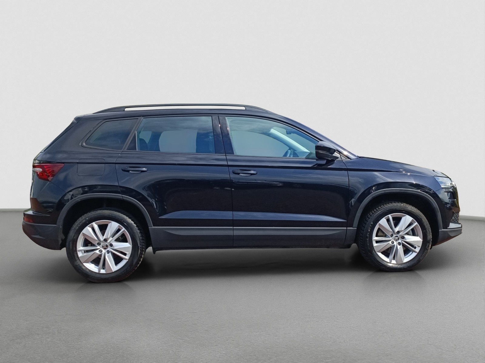 Skoda Karoq 1.5 SELECTION AHK CAM ACC E-KLAPPE NAVI