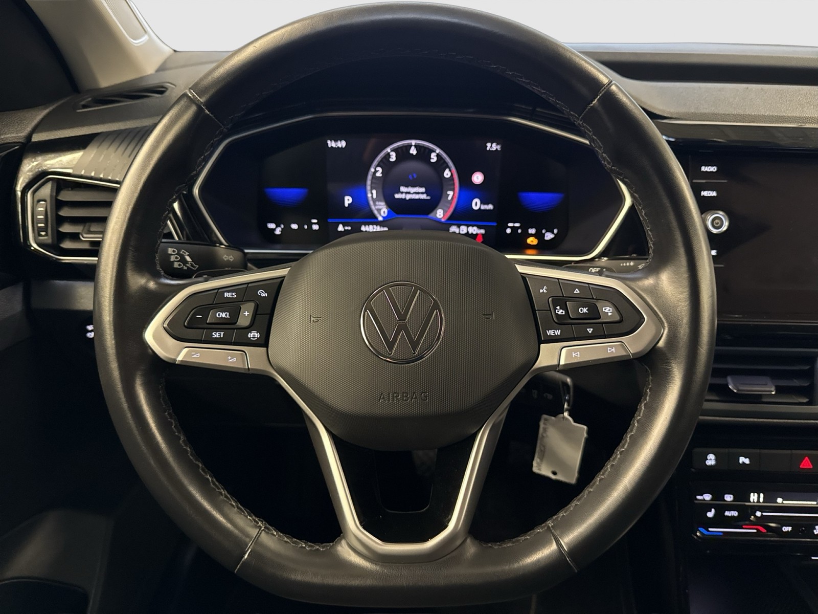 Volkswagen T-Cross 1.5 STYLE CAM LM18 NAVI CARPLAY SITZHEIZ