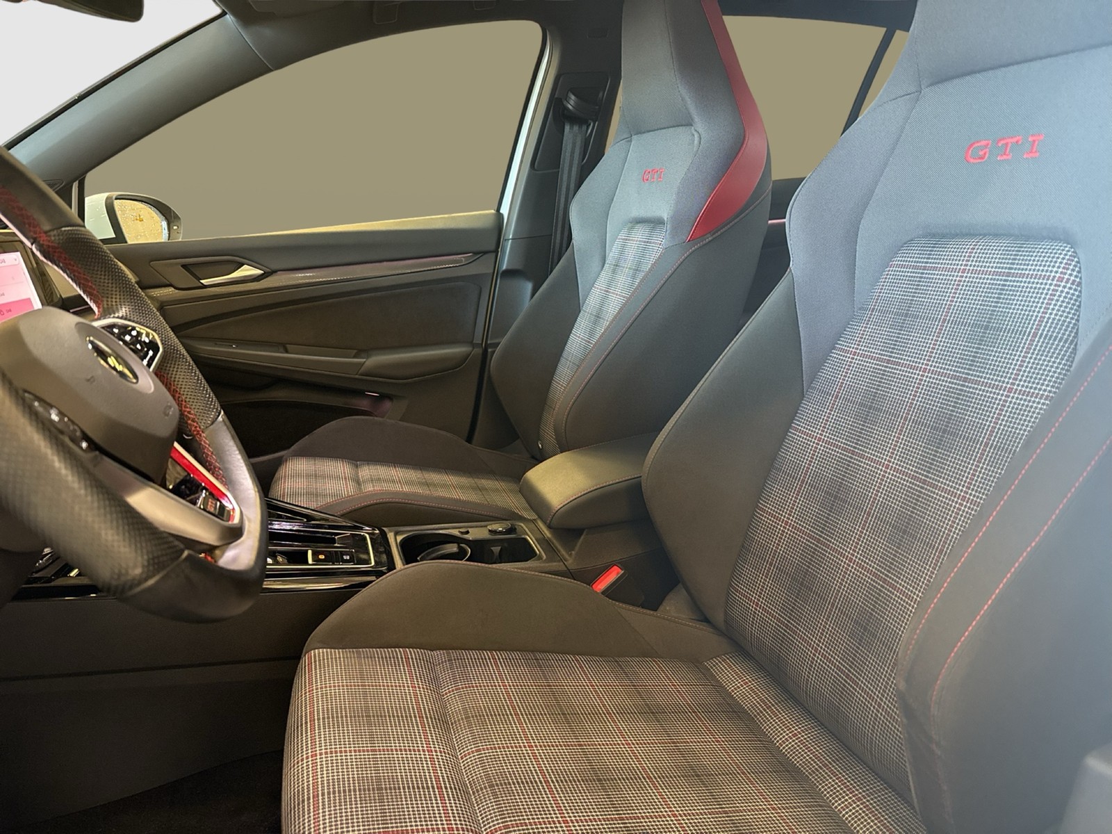 Volkswagen Golf 2.0 GTI PANO KAMERA ACC ALU18" NAVI