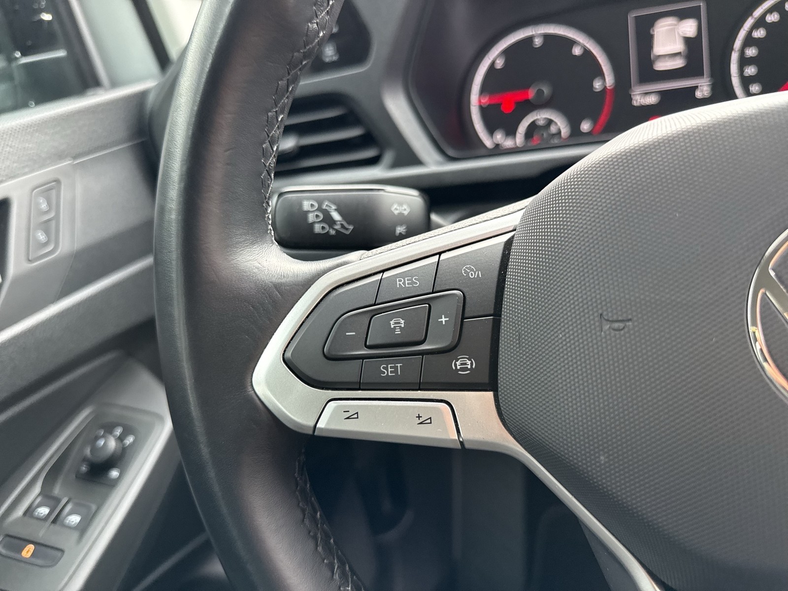 Volkswagen Caddy 2.0 Kombi CAM ACC NAVI CARPLAY SITZHEIZUNG