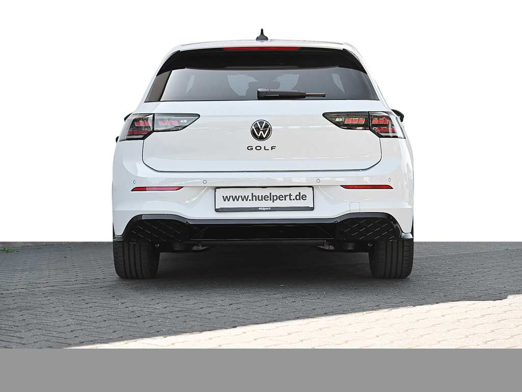 Volkswagen Golf 2.0 R-LINE DSG BLACKSTYLE HARMANKARDON PANO