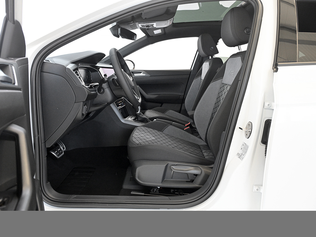 Volkswagen Taigo 1.0 R-LINE DSG