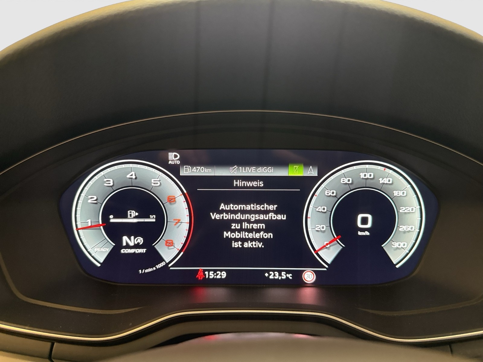 Audi A4 Avant 40 S LINE KAMERA ALU18" MATRIX eKLAPPE