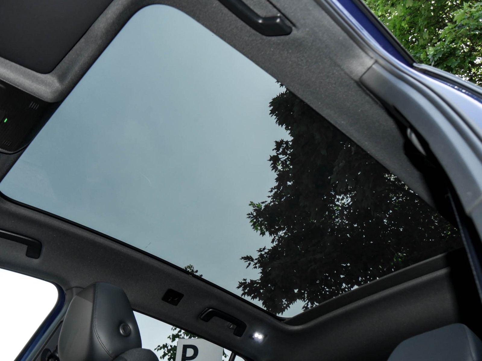 Volkswagen ID.4 GTX 4X4 WÄRMEPUMPE PANO AHK 360CAM ACC LM21