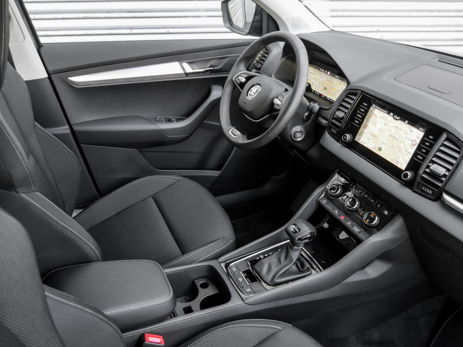 Skoda Karoq 2.0 DRIVE 4X4 AHK CAM ACC MATRIXLED NAVI