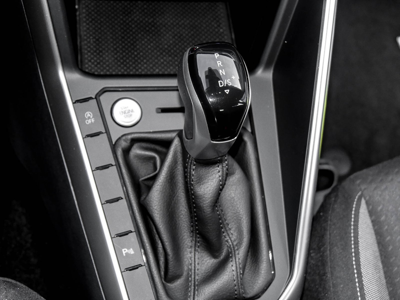 Volkswagen Taigo 1.5 LIFE KAMERA SITZHEIZUNG NAVI LED DAB+