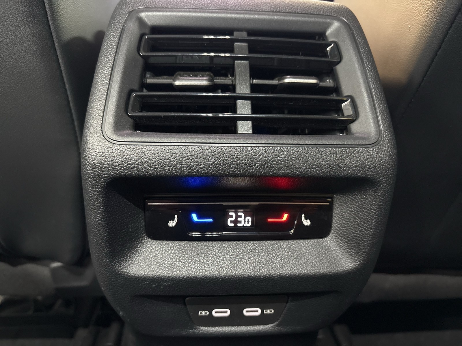 Volkswagen Tiguan 1.5 HYBRID LIFE AHK 360°CAM ACC LM18 NAVI