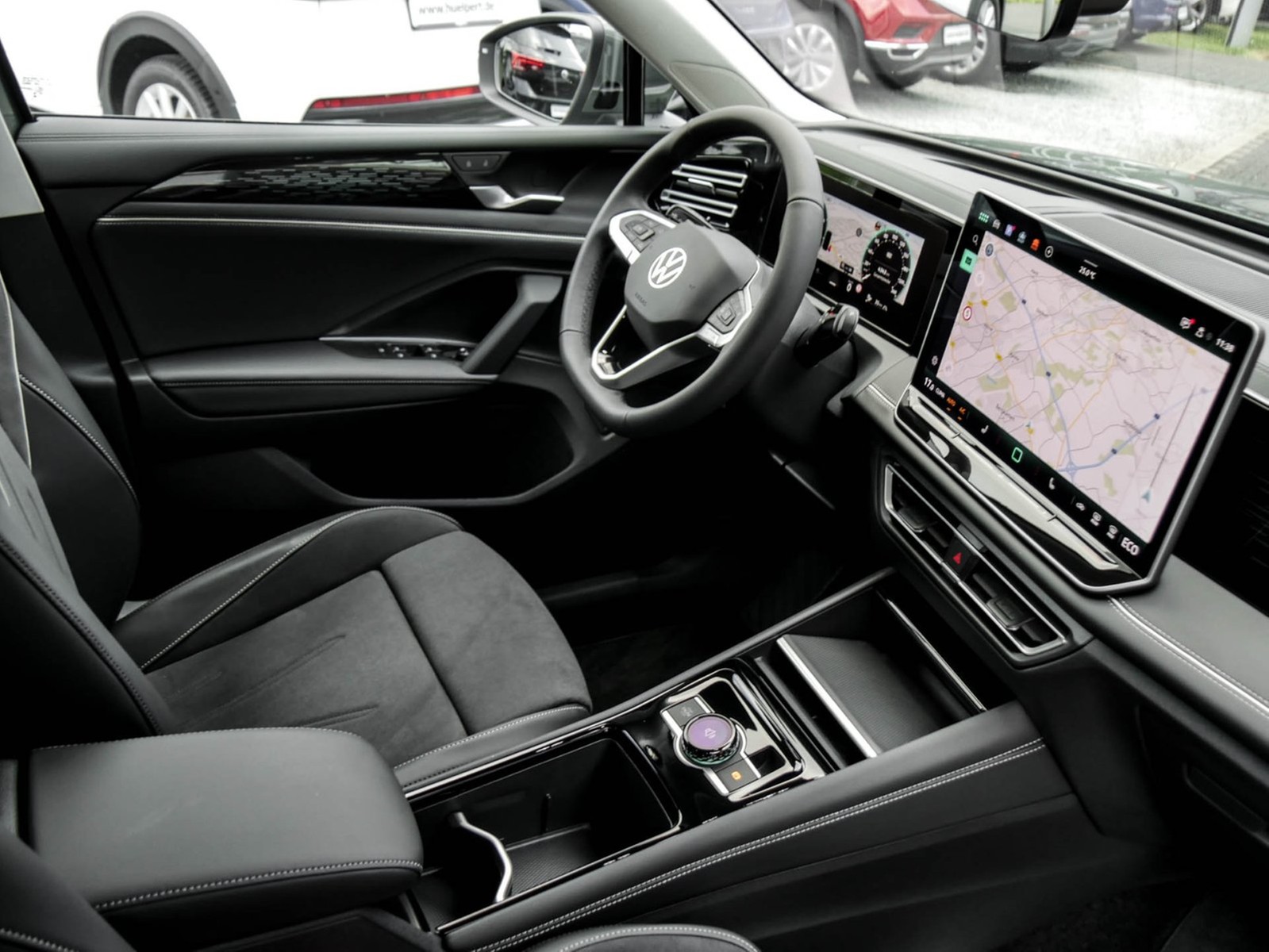 Volkswagen Tiguan 1.5 HYBRID ELEGANCE NEUES MODELL AHK LM18