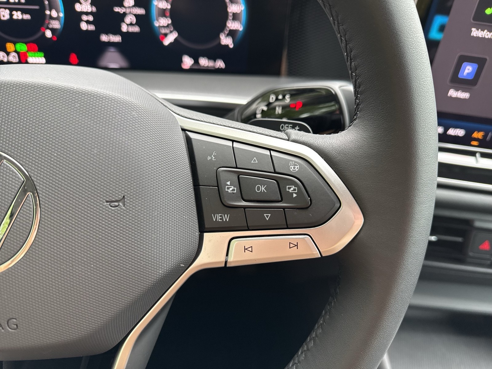 Volkswagen Tayron 1.5 HYBRID LIFE AHK CAM ACC LM18 NAVI