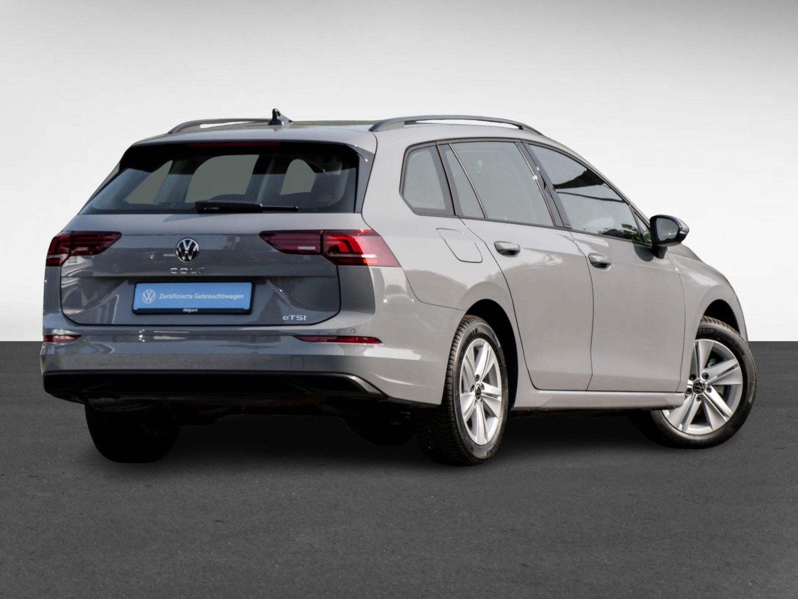 Volkswagen Golf Variant VIII 1.5 eTSI LIFE FACELIFT CAM ACC