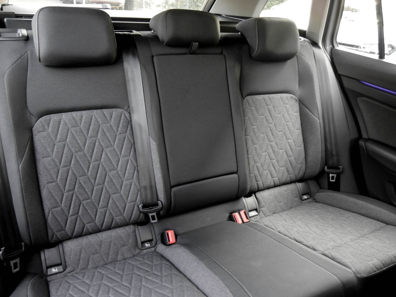 Volkswagen Golf Variant VIII 1.5 eTSI LIFE FACELIFT CAM ACC