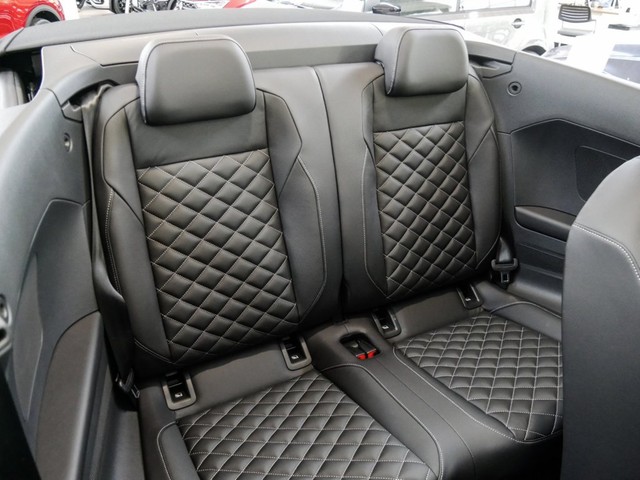 Volkswagen T-Roc Cabrio 1.5 R-LINE BLACKSTYLE LEDER ALU19" BEATS