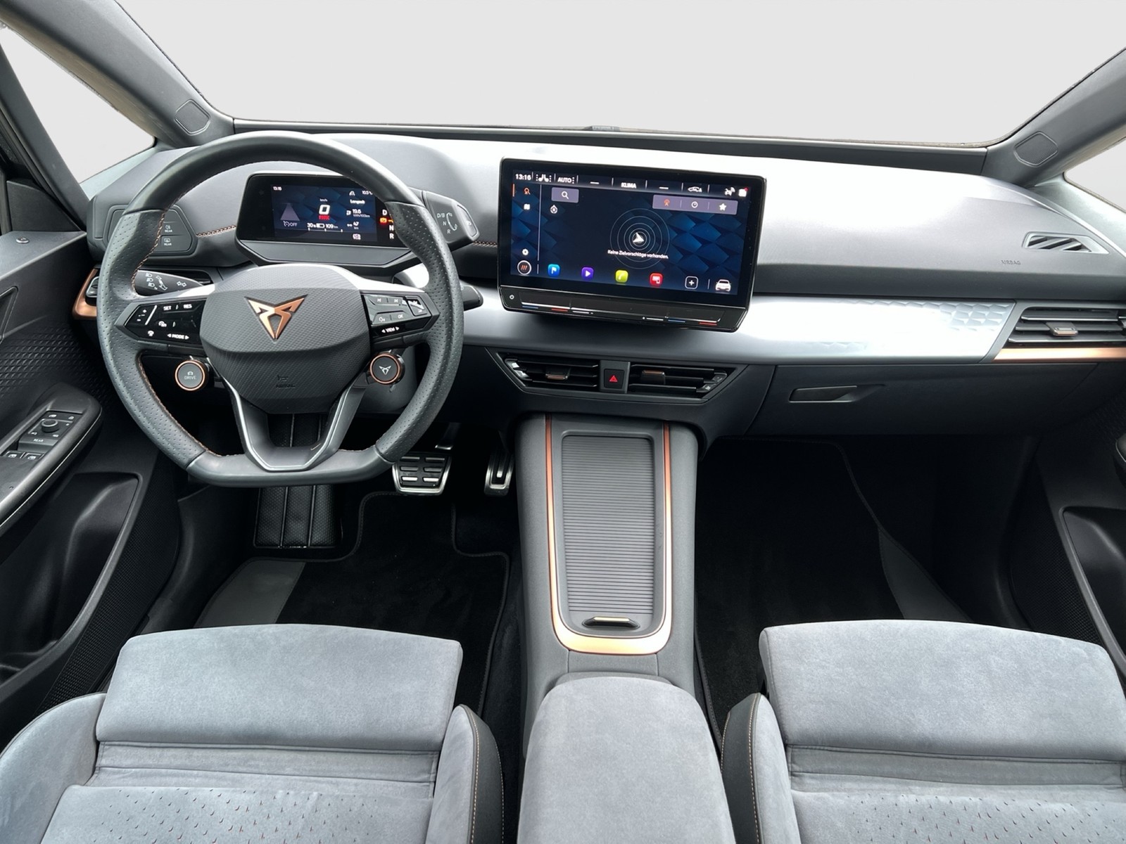 Cupra Born E-BOOST WÄRMEPUMPE 360°CAM ACC LM19 NAVI