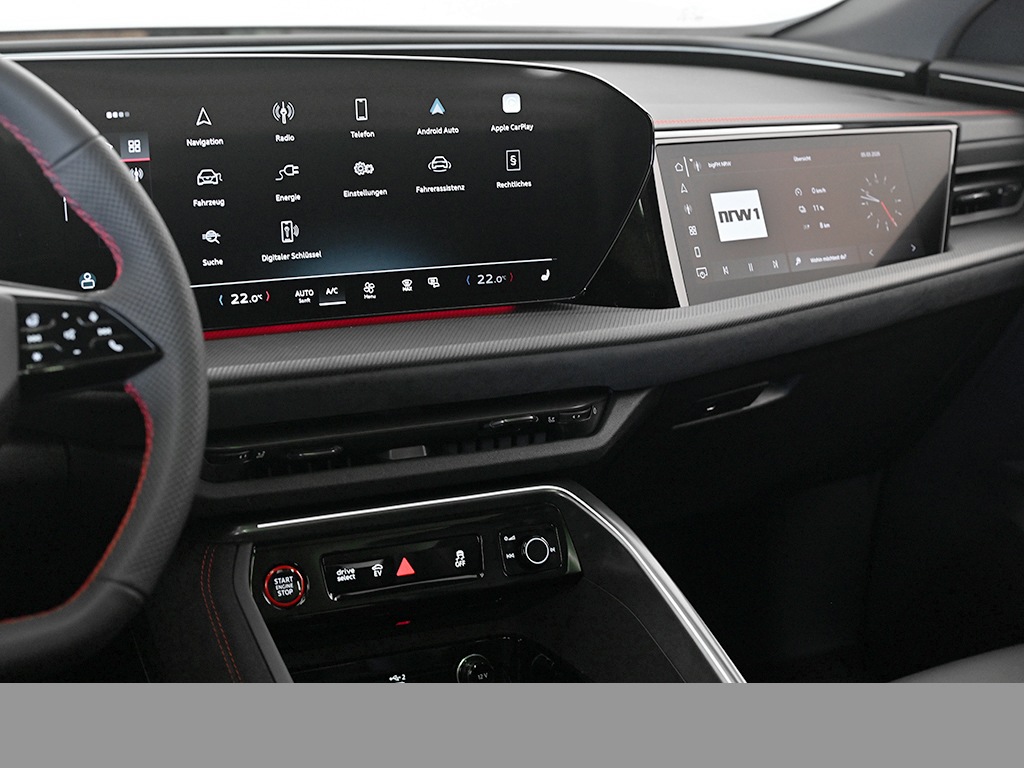 Audi Q5 e-hybrid quattro S tronic AHK+PANO+Luftfederfahrwerk+Sonnenschutzrollo