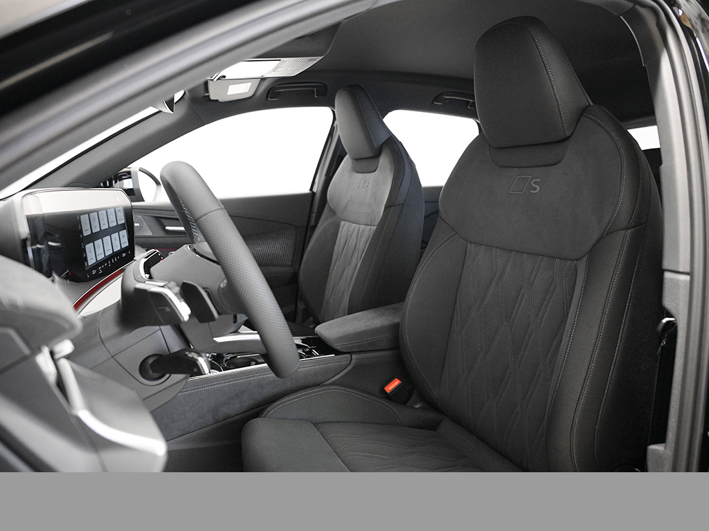 Audi Q3 TFSI S tronic AHK+Sonnenschutzverglasung++Sportlederlenkrad