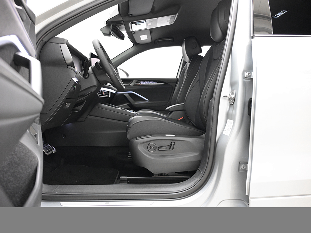 Volkswagen Tayron eHYBRID R-LINE DSG LEDER BLACKSTYLE AHK