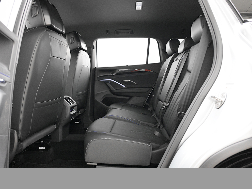 Volkswagen Tayron eHYBRID R-LINE DSG LEDER BLACKSTYLE AHK