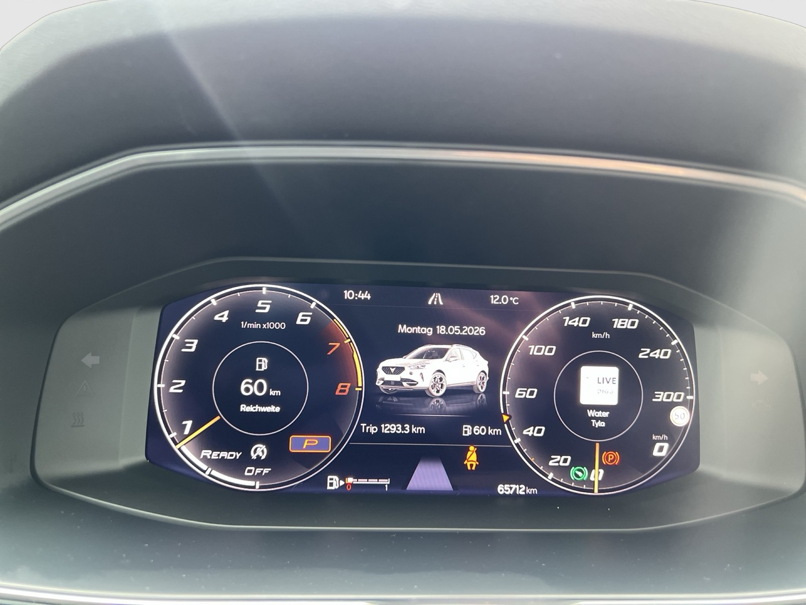 Cupra Formentor 2.0 VZ 4X4 CAM ACC LM19 NAVI SITZHEIZ.