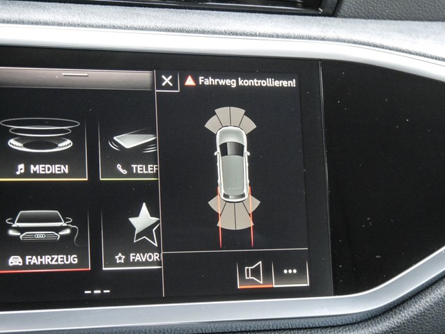 Audi Q3 45 HYBRID ACC LM18 eKLAPPE CARPLAY