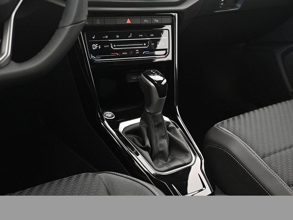 Volkswagen T-Roc Cabrio 1.5 R-LINE DSG