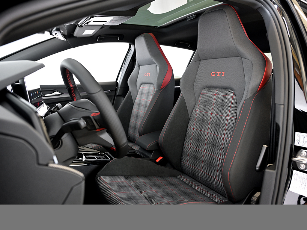 Volkswagen Golf GTI DSG