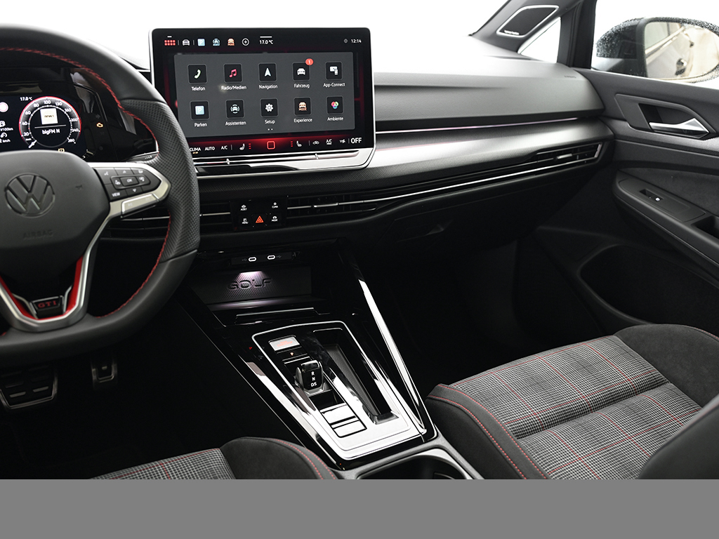 Volkswagen Golf GTI DSG
