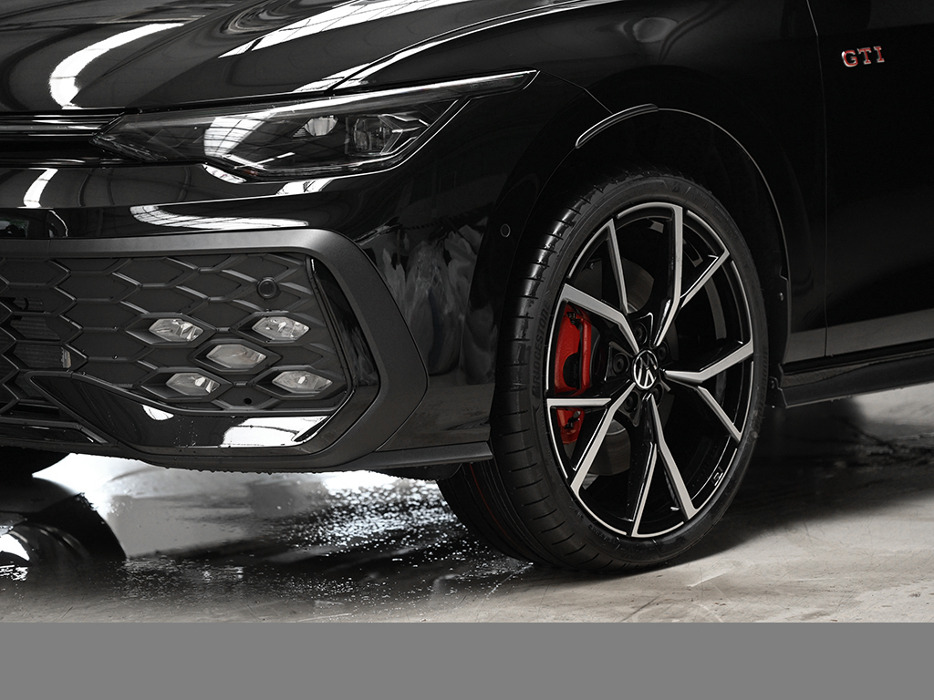 Volkswagen Golf GTI DSG