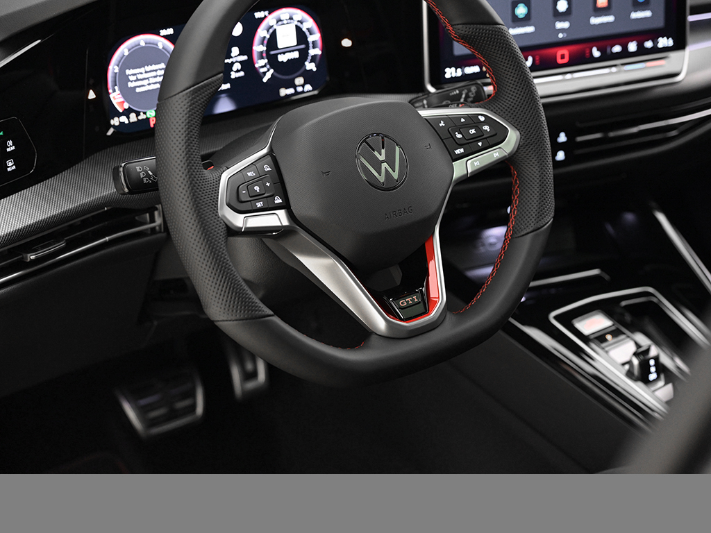 Volkswagen Golf GTI DSG