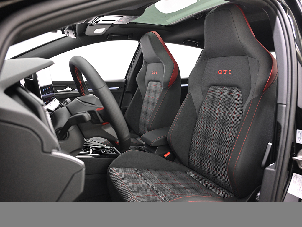 Volkswagen Golf GTI DSG