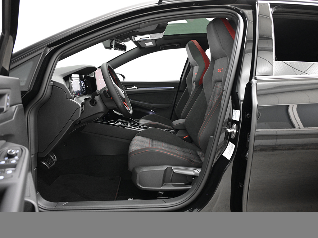 Volkswagen Golf GTI DSG
