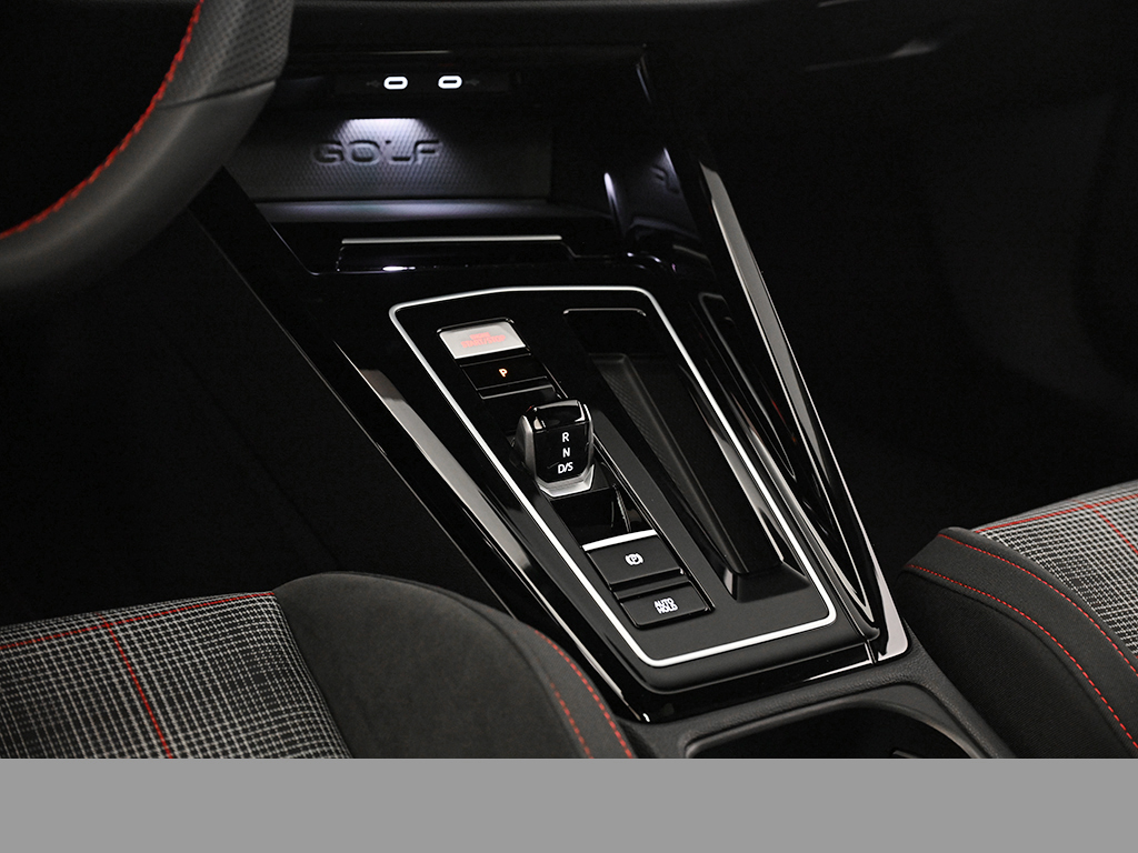 Volkswagen Golf GTI DSG
