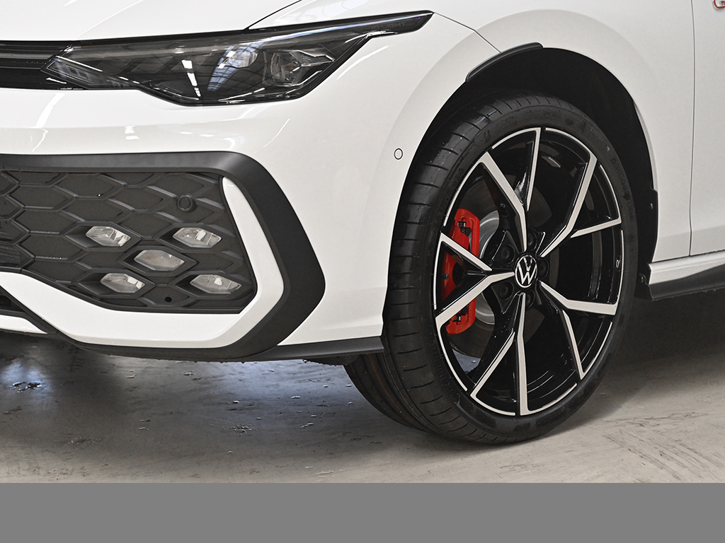Volkswagen Golf GTI DSG
