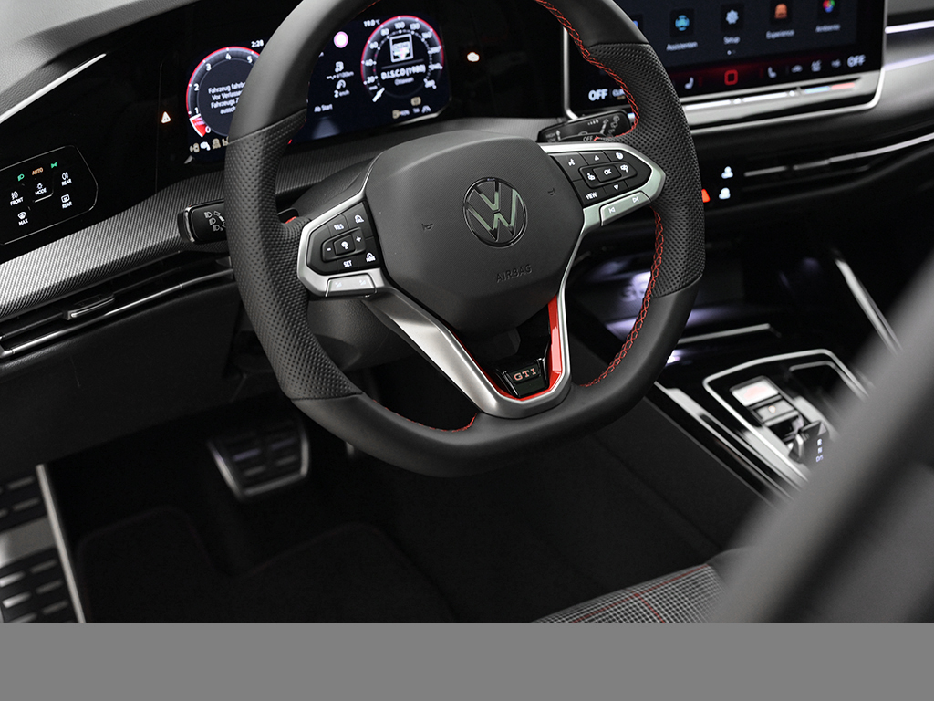 Volkswagen Golf GTI DSG
