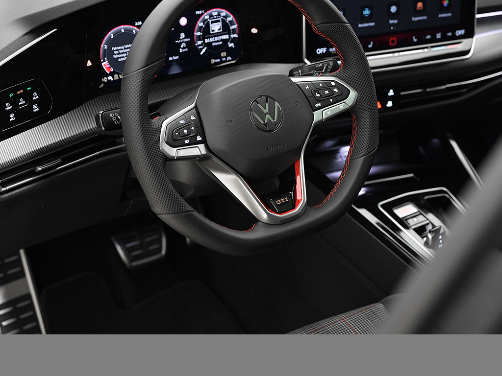 Volkswagen Golf GTI DSG