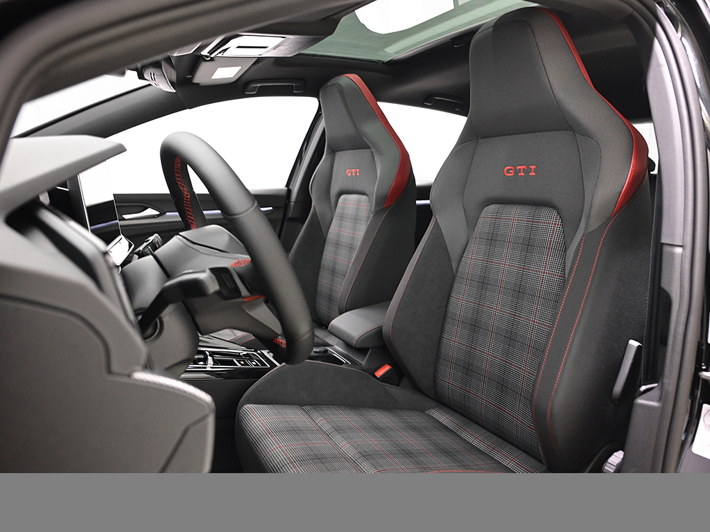 Volkswagen Golf GTI DSG