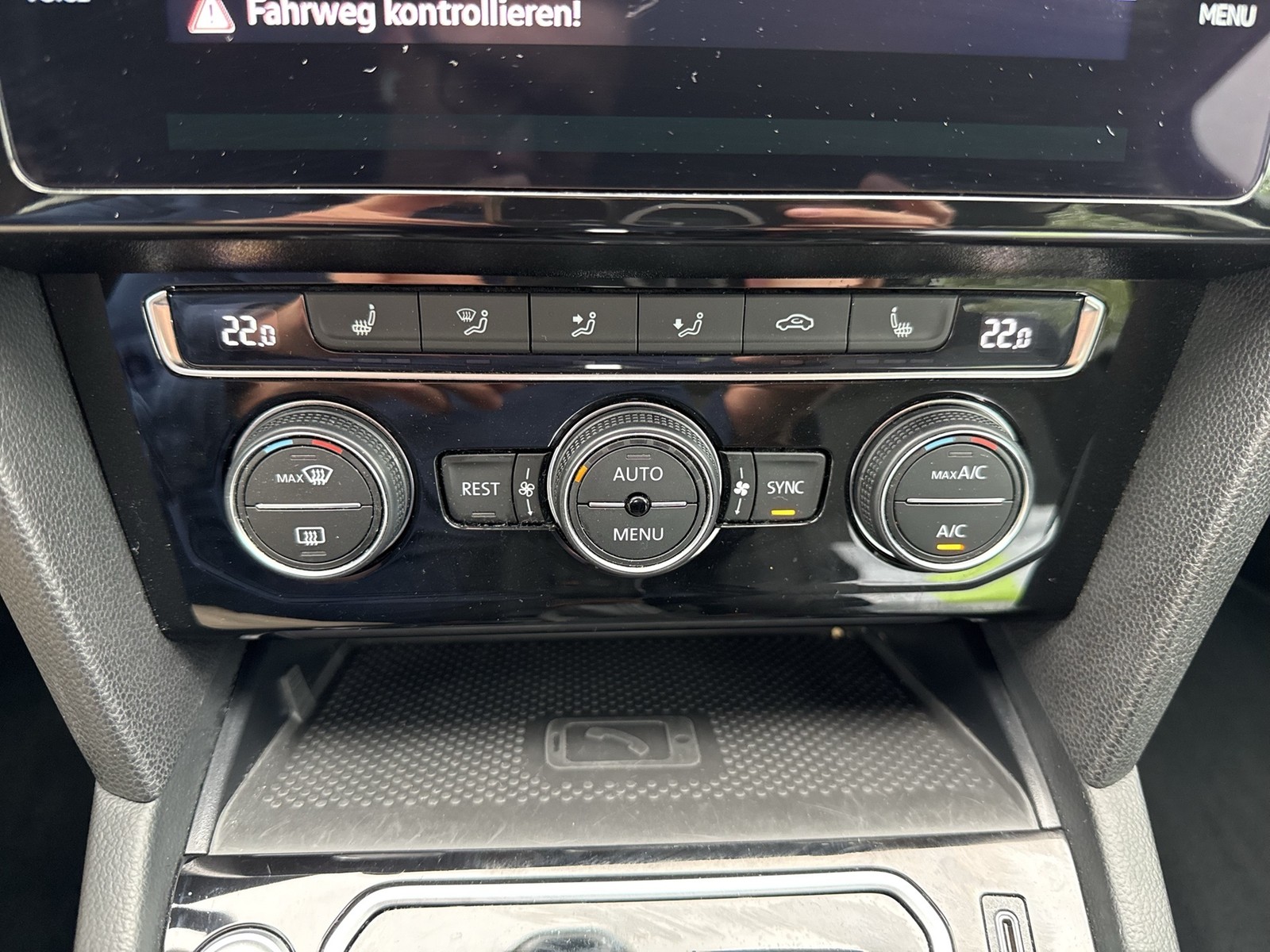 Volkswagen Passat Variant 2.0 BUSINESS ALU18 MATRIX NAVI AHK