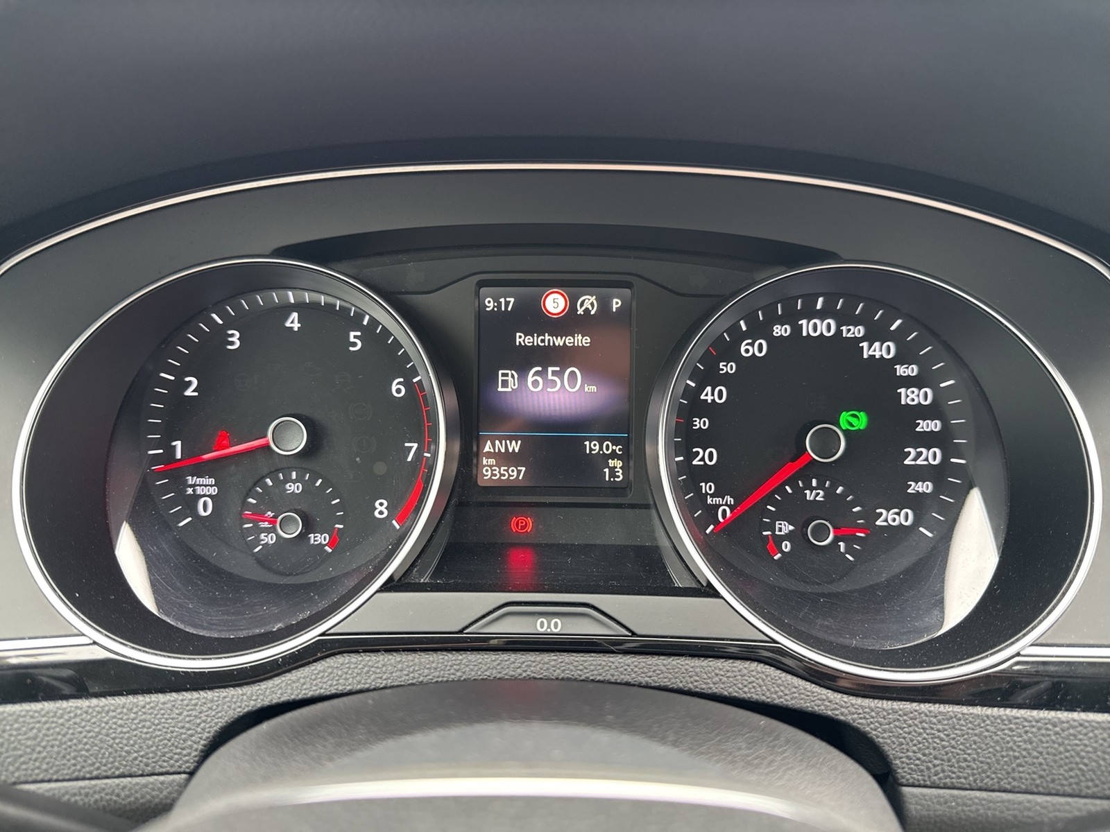 Volkswagen Passat Variant 2.0 BUSINESS ALU18 MATRIX NAVI AHK