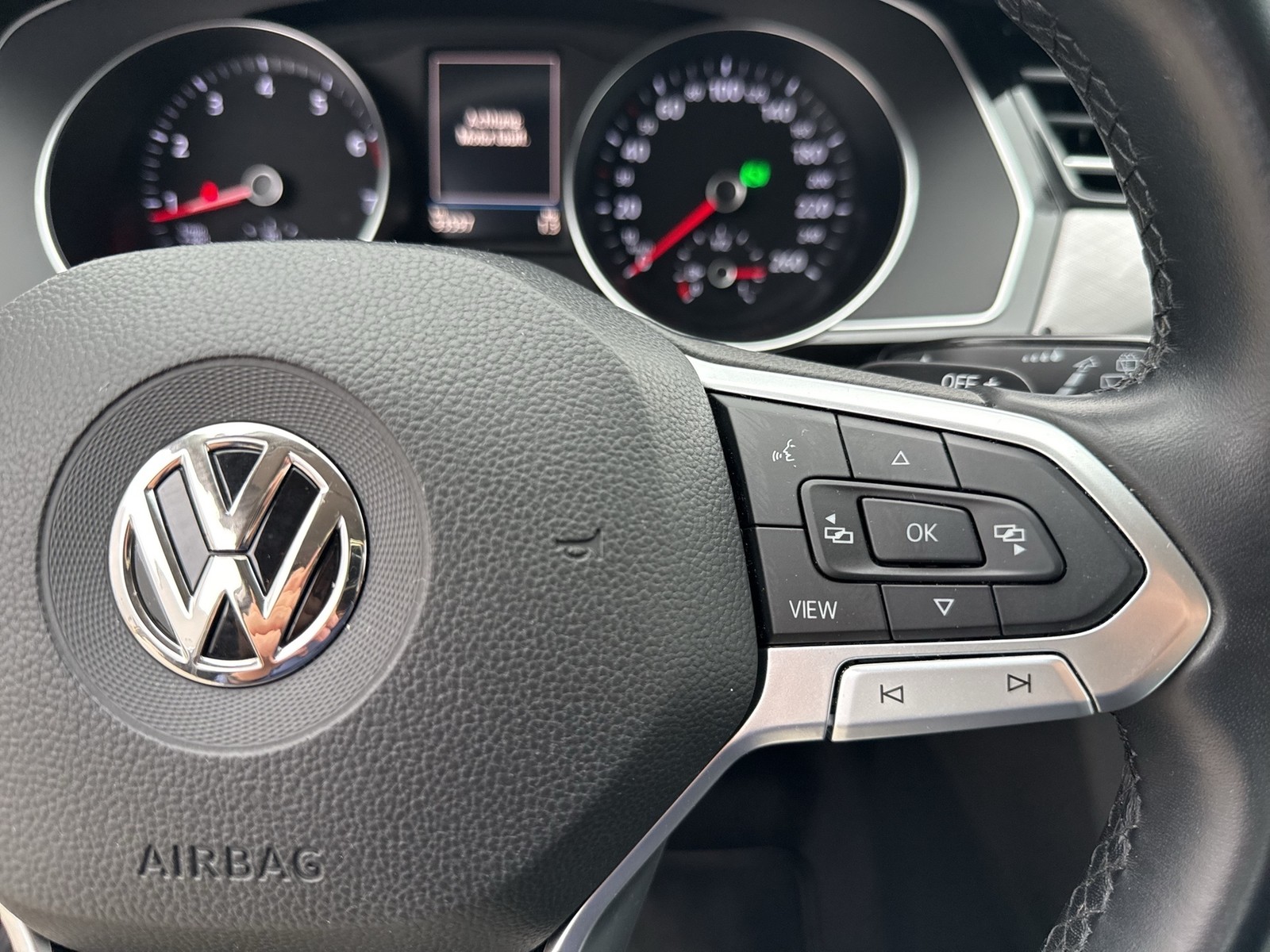Volkswagen Passat Variant 2.0 BUSINESS ALU18 MATRIX NAVI AHK