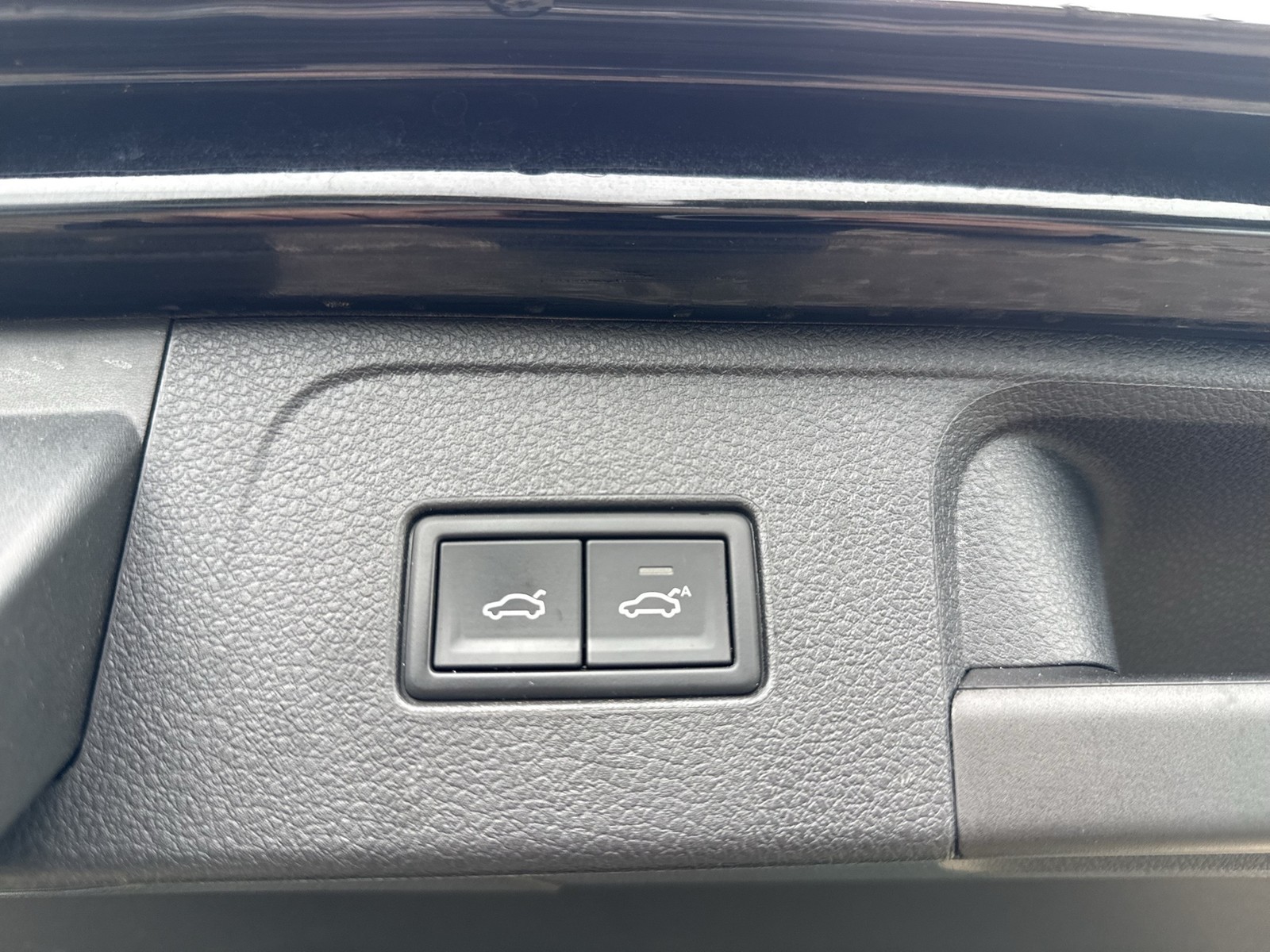 Volkswagen Passat Variant 2.0 BUSINESS ALU18 MATRIX NAVI AHK