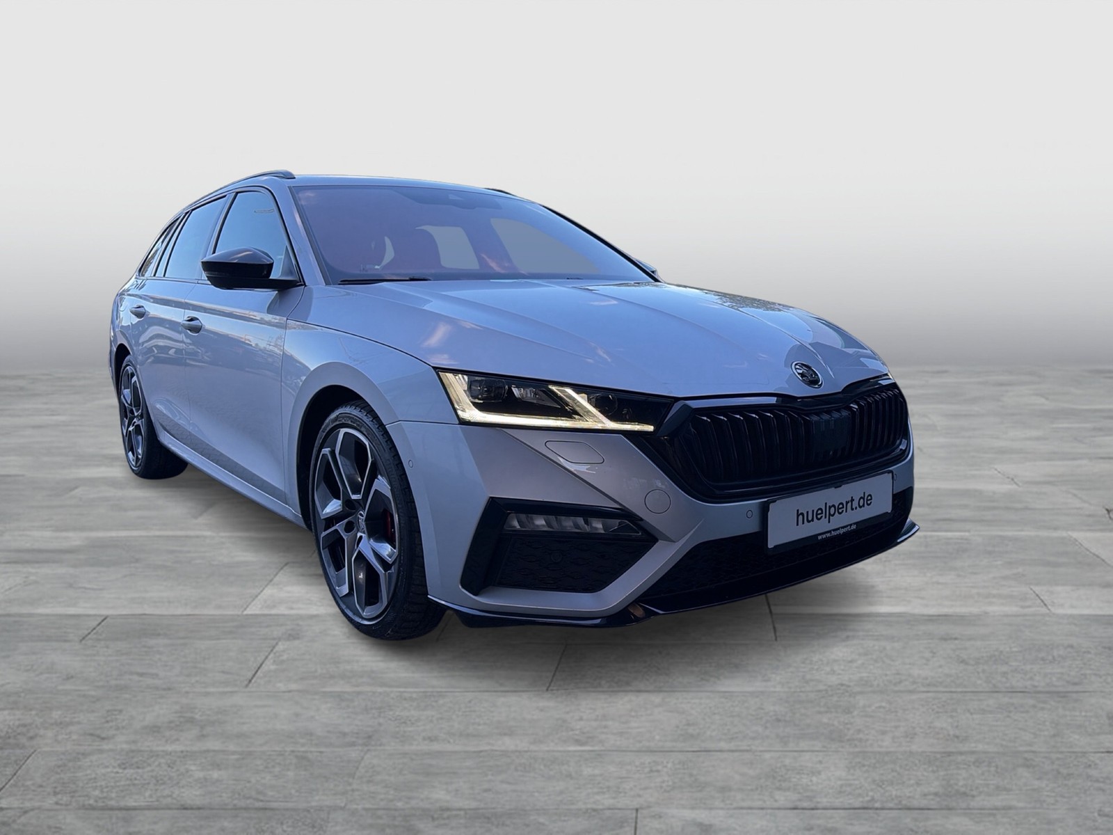 Skoda Octavia Combi 2.0 RS 4X4 CANTON AHK 360°CAM LM19